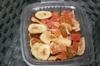 Mélange banane/papaye/raisin du Chili